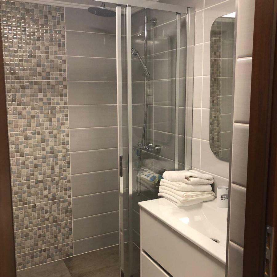 Balatonfůzfő Beachfront Studio Apartman 아파트 호텔 외부 사진